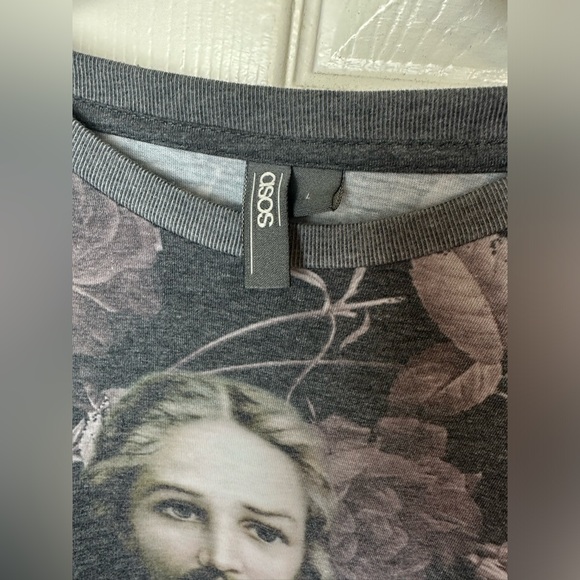 Men’s ASOS Tee T-Shirt Top Jesus Cherubs Religious Floral Roses Gray Pink green - Picture 4 of 7